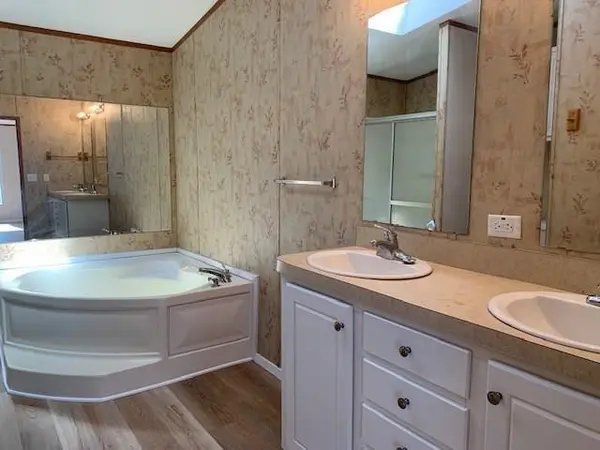 95 Janice Drive, Denison, TX 75020