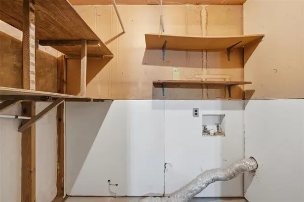 4137 Hiland Drive, Beverly Hills, TX 76711