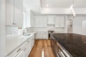 122 John Street, Aledo, TX 76008