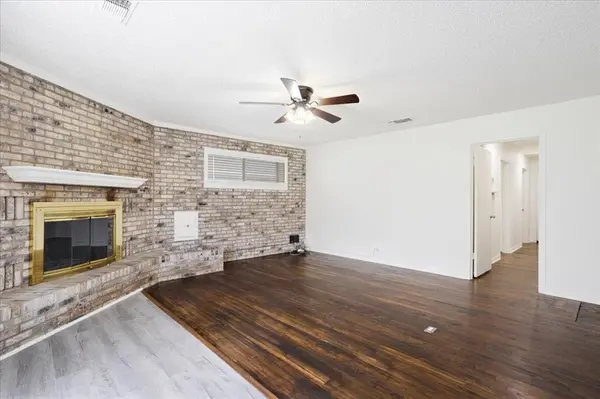 1512 N Highland Avenue, Sherman, TX 75092