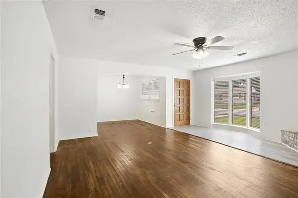 1512 N Highland Avenue, Sherman, TX 75092