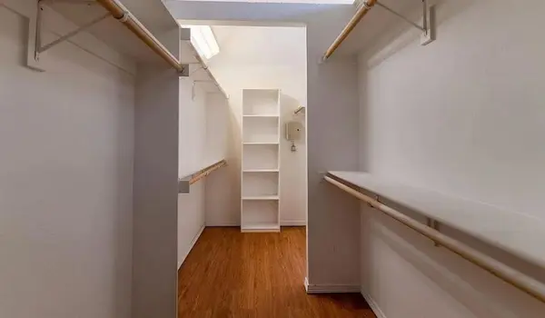 492 Shade Tree Circle, Hurst, TX 76054