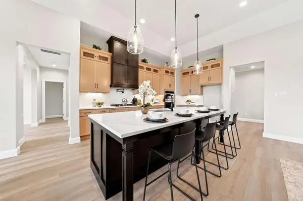 6233 Pyrenean Oak, Royse City, TX 75189