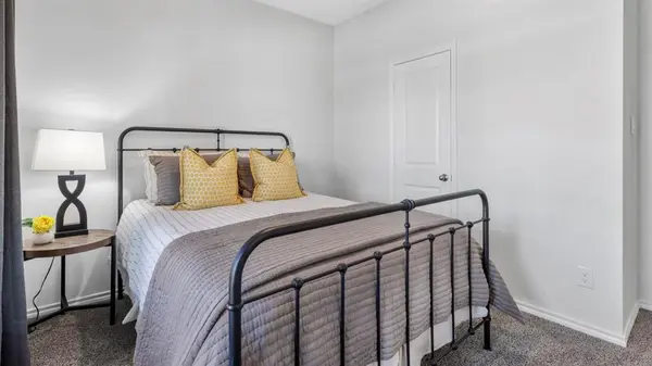 3009 Hidden Valley Drive, Lindale, TX 75771