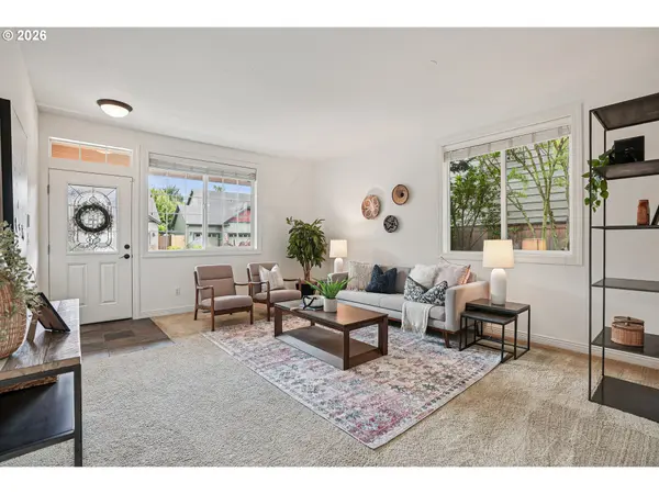 2210 NE 177TH AVE, Vancouver, WA 98684