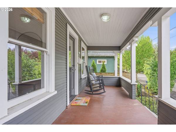 3716 SE GRANT CT, Portland, OR 97214