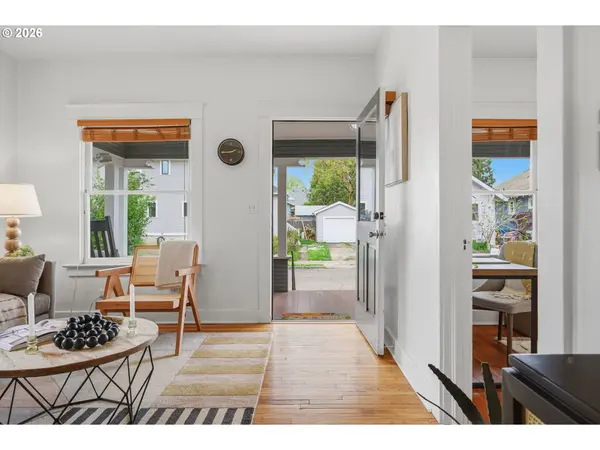 3716 SE GRANT CT, Portland, OR 97214