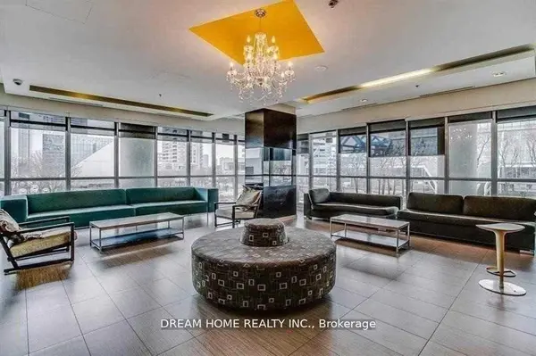 60 Town Centre CT #1005, Toronto E09, ON M1P 0B1