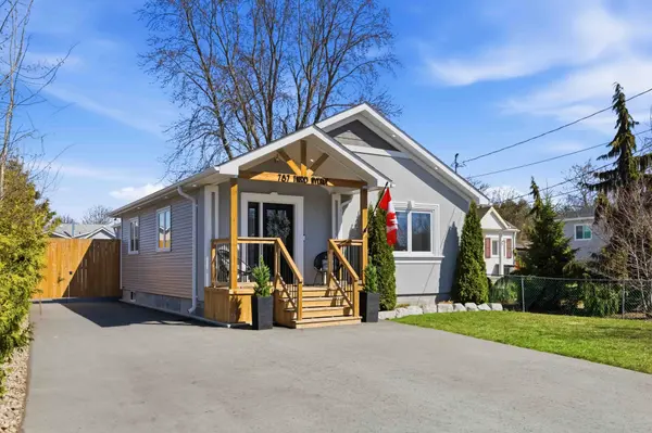 787 Third AVE, Georgina, ON L0E 1S0