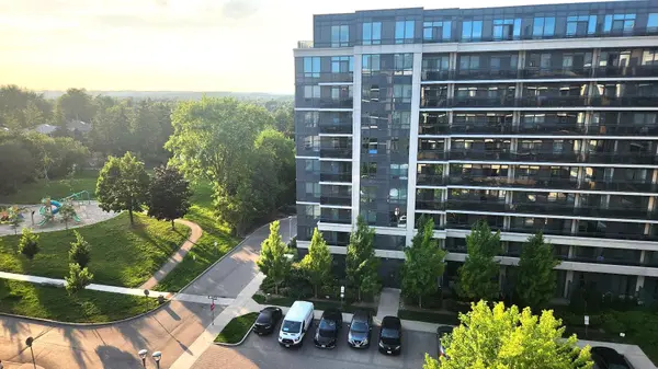 372 Highway 7 ST E #915, Richmond Hill, ON L4B 0C6