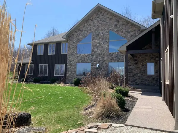 1416 COUNTY 124 RD, Clearview, ON L0M 1H0