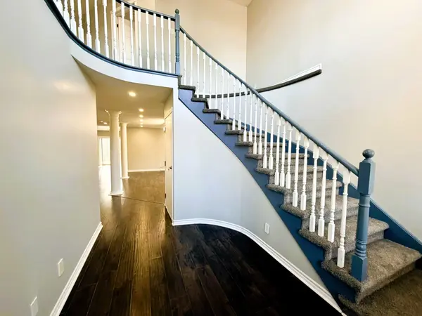 53 Stollar BLVD #UPPER, Barrie, ON L4M 6N3