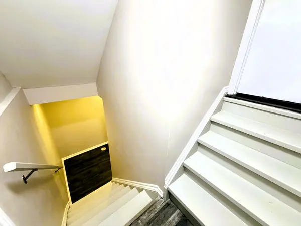 53 Stollar BLVD #LOWER, Barrie, ON L4M 6N3