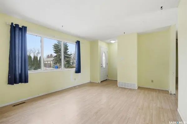 554 Fisher CRESCENT, Saskatoon, SK S7L 5E5