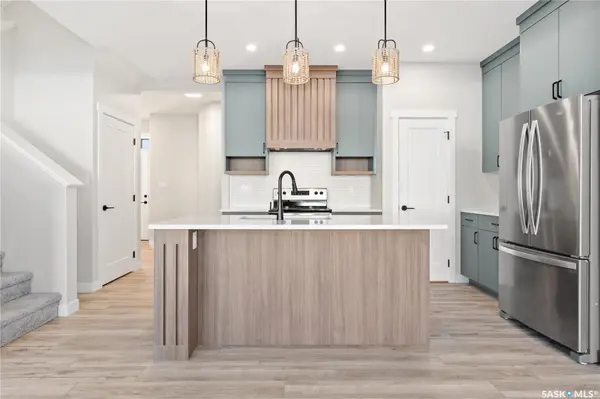 439 Kinloch CRESCENT, Saskatoon, SK S7M 5X1