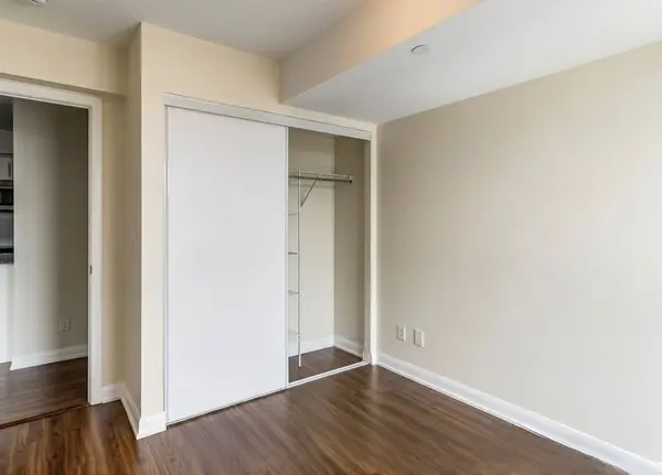 205 Sherway Gardens RD #2006, Toronto W08, ON M9C 0A5