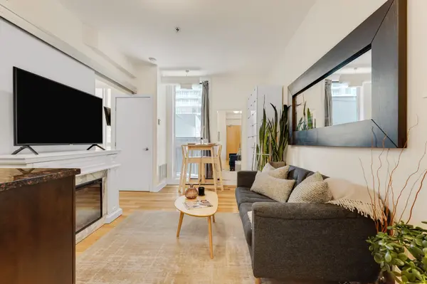 360 Cumberland ST #104, Lower Town - Sandy Hill, ON K1N 0B1