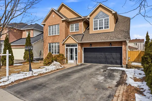 7 Len Lunney CRES, Barrhaven, ON K2G 6X6