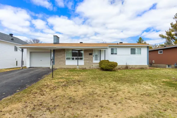 57 Sullivan AVE, Meadowlands - Crestview And Area, ON K2G 1V1