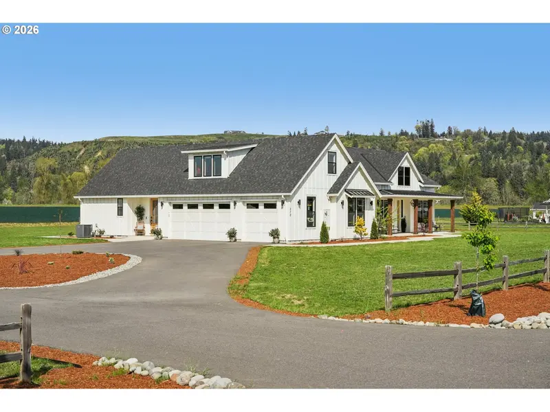 270 TULIP LN, Woodland, WA 98674