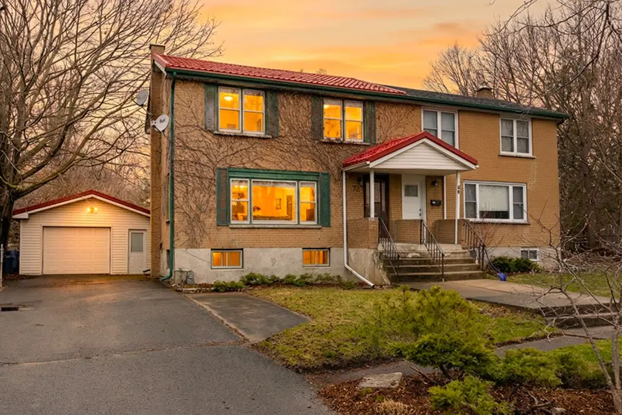 78 Hatter ST, Kingston, ON K7M 2L7