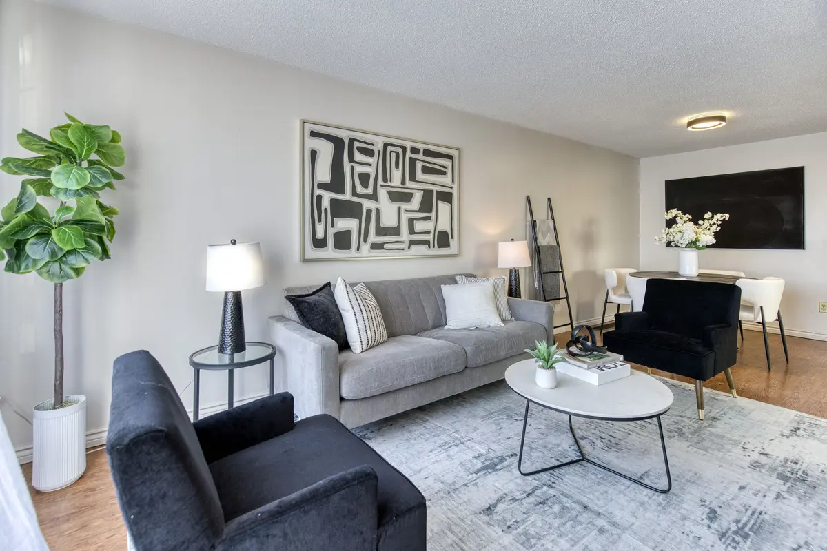 231 Heritage DR, Kitchener, ON N2B 3A9