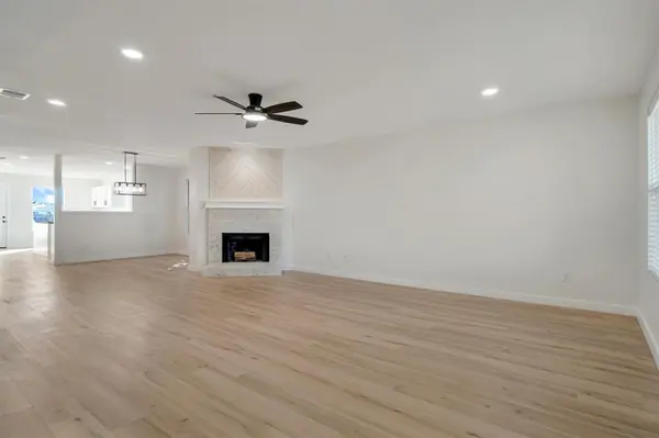 2260 White Oak Drive, Little Elm, TX 75068