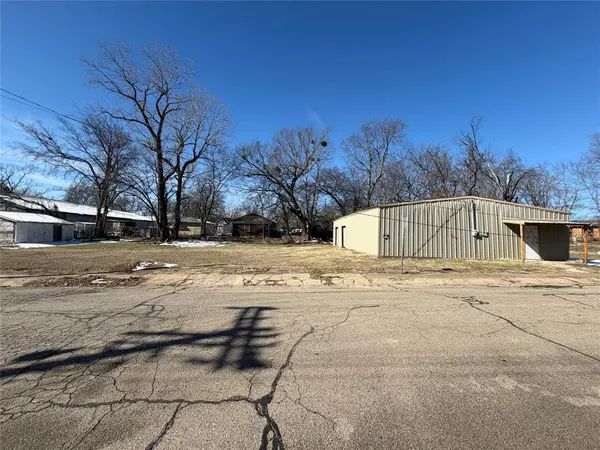 269-306 2nd Street SW, Paris, TX 75460