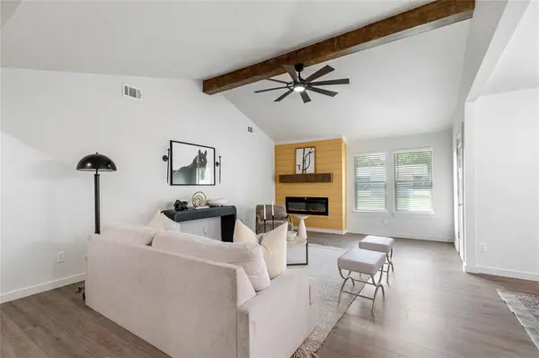 4408 Tiptop Street, Haltom City, TX 76117