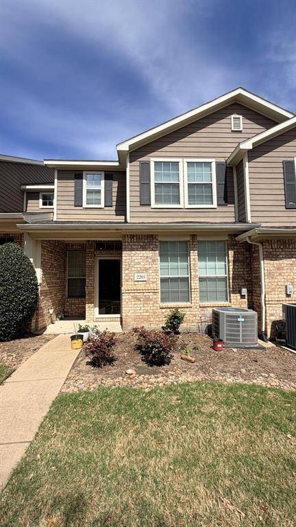 2205 Stoneleigh Place, Mckinney, TX 75071