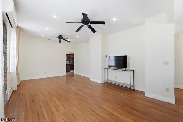 1216 Ringwood Ave, Wanaque Boro, NJ 07420