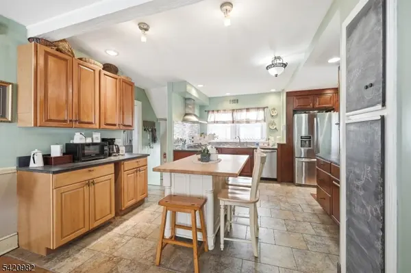 179 Buena Vista Ave, Hawthorne Boro, NJ 07506