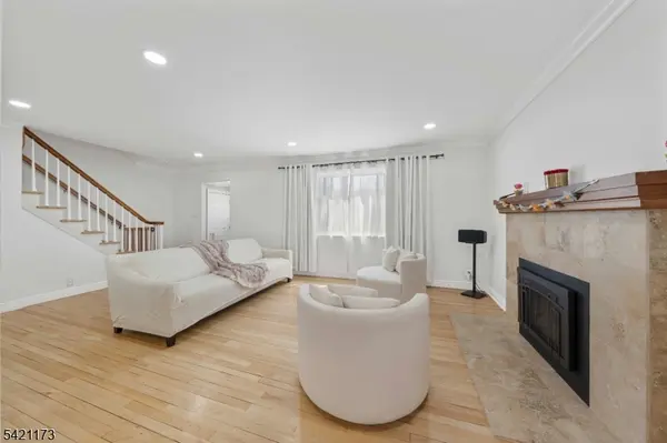 558 Schuyler Way, Union Twp., NJ 07083