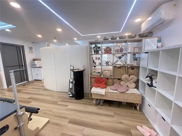 867 53rd ST #5, Brooklyn, NY 11220