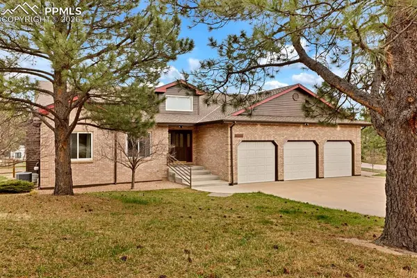 19725 Indian Summer LN, Monument, CO 80132