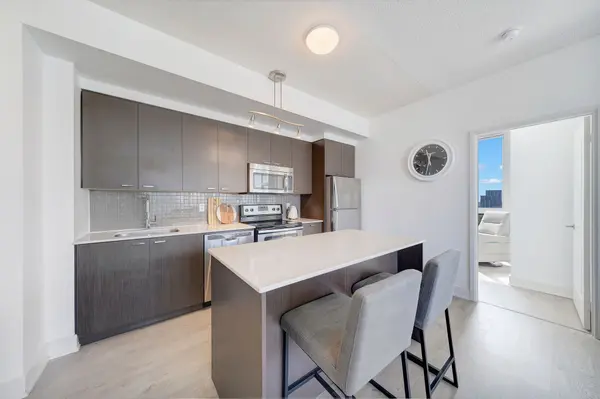 88 Sheppard AVE E #1704, Toronto C14, ON M2N 6Y2