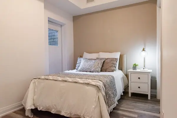 Address not disclosed, Toronto C08, ON M5J 2C1