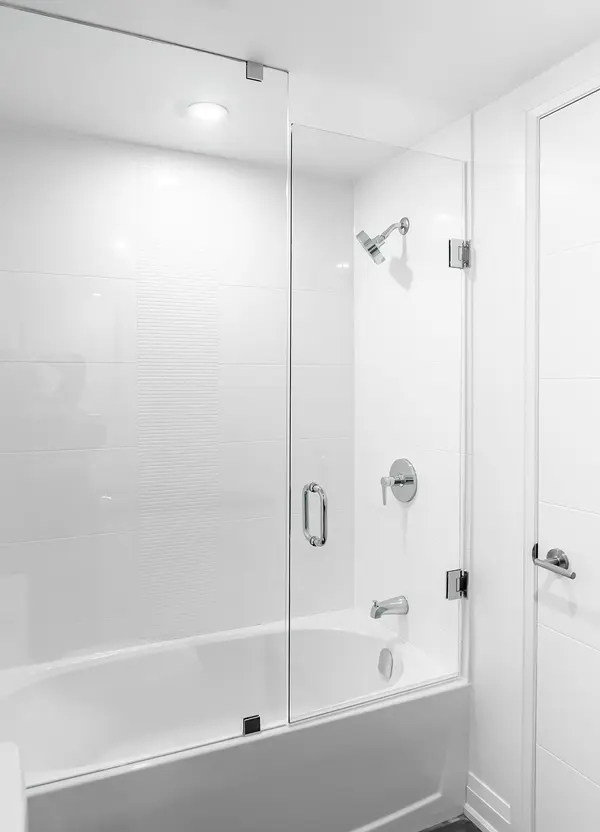 Address not disclosed, Toronto C08, ON M5J 2C1