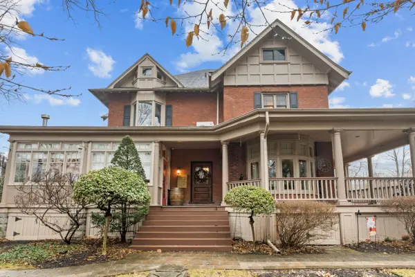 305 Trent ST W, Whitby, ON L1N 1M3