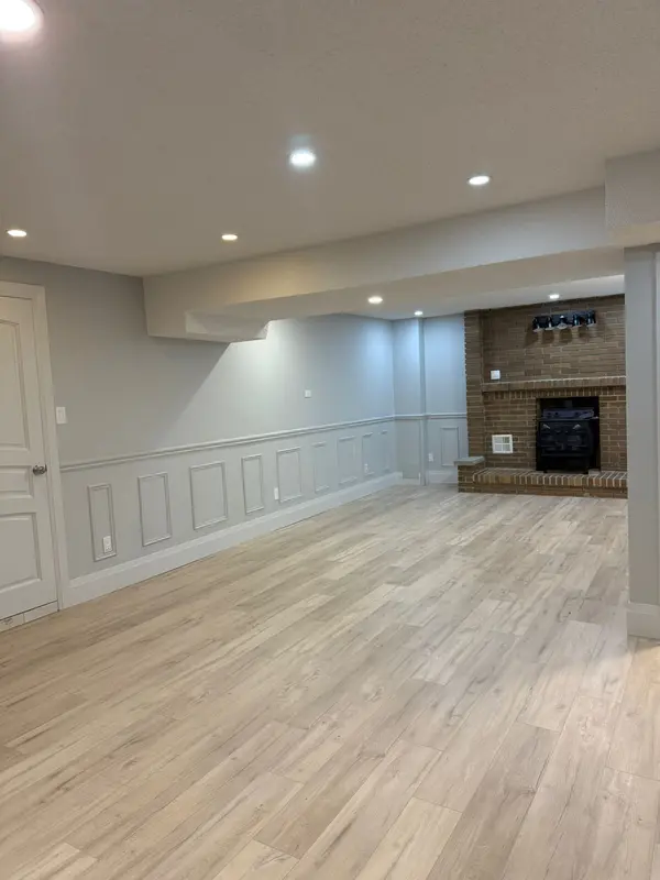 46 Dorengate DR, Vaughan, ON L4L 3H1