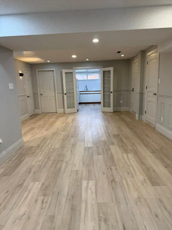 46 Dorengate DR, Vaughan, ON L4L 3H1