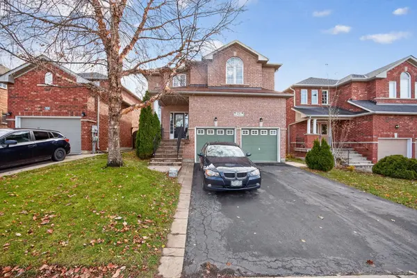 23 Prince of Wales DR, Barrie, ON L4N 0T5