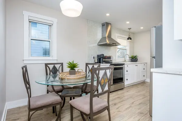 29 Normandy BLVD,  Halton Hills,  ON L7G 1V9