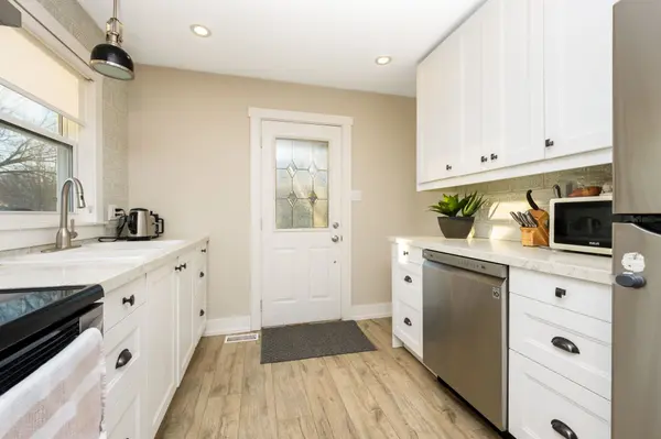 29 Normandy BLVD, Halton Hills, ON L7G 1V9