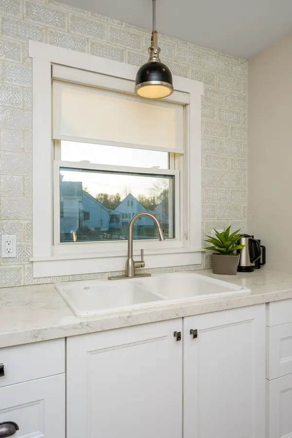 29 Normandy BLVD, Halton Hills, ON L7G 1V9