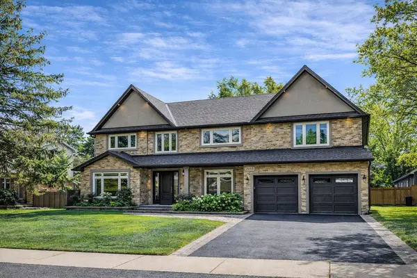 2068 Mississauga RD, Mississauga, ON L5H 2K6