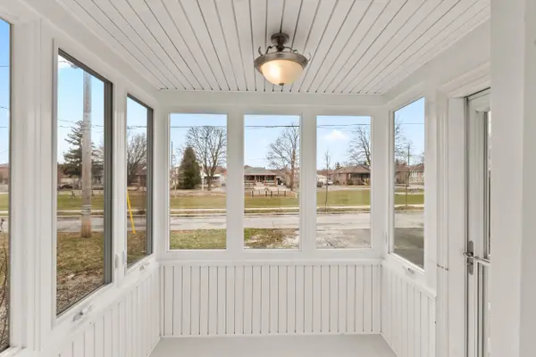 69 Joyce Pkwy, Toronto W04, ON M6B 2T3