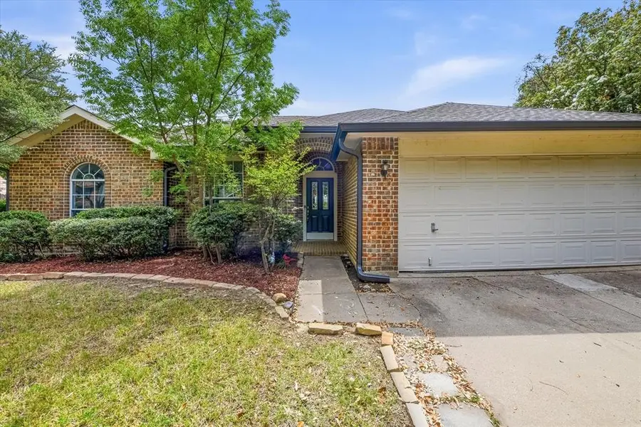 5312 Grand Mesa Drive, Fort Worth, TX 76137