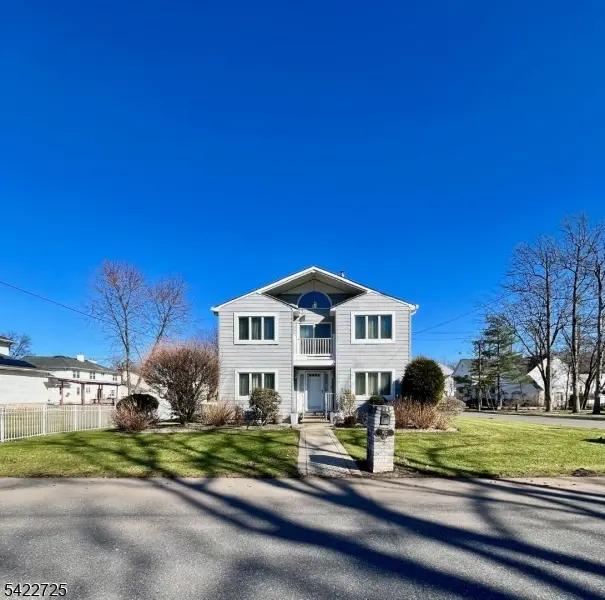 932 Beatrice Pkwy, Edison Twp., NJ 08820