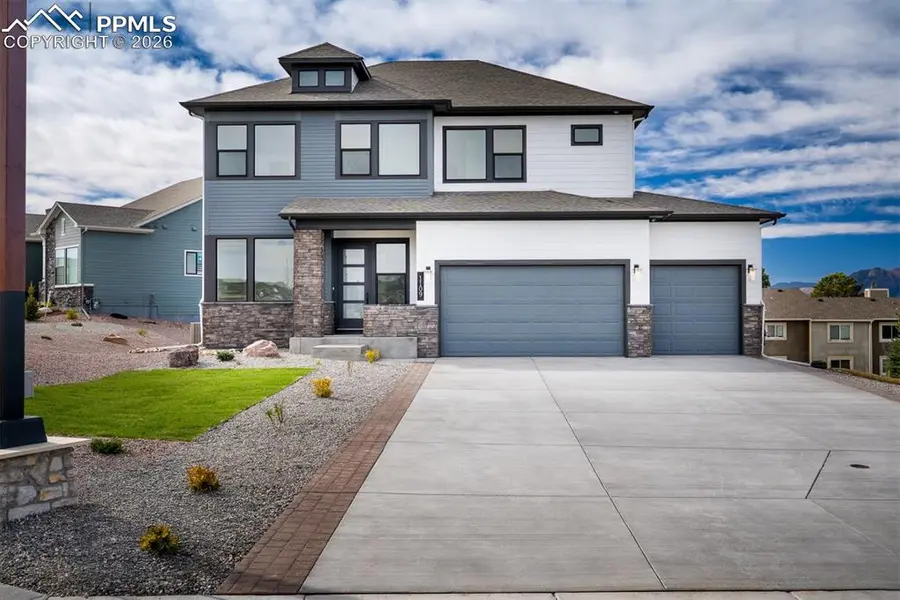 1109 White Clover DR, Monument, CO 80132